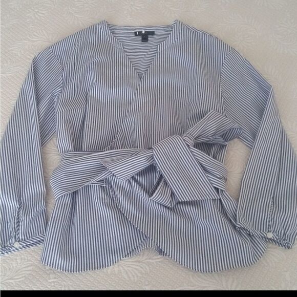 NWT J CREW STRIPED Wrap Top - Picture 3 of 11